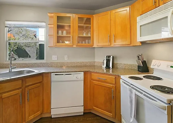 Landing - Modern With Amazing Amenities Apartment Tucson